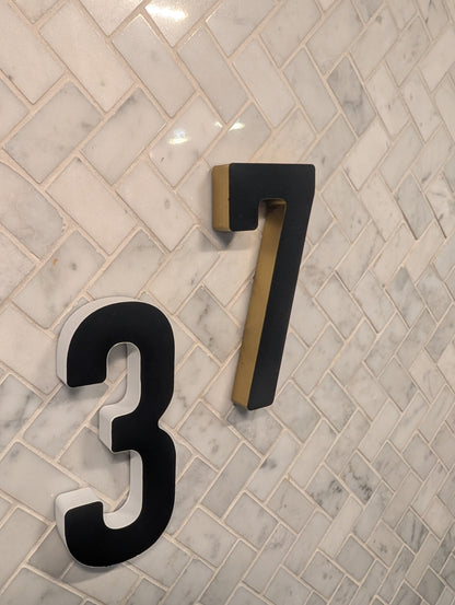 chiffre d'adresse en polyéthylène hd noir  hauteur de 6 pouces